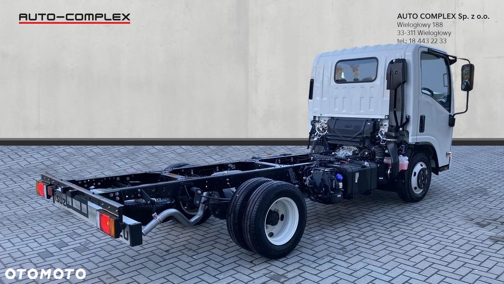 Isuzu M27 rama do zabudowy - 4