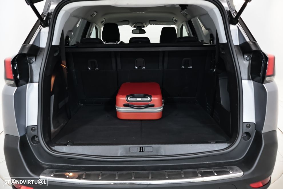 Peugeot 5008 1.5 BlueHDi Allure EAT8 - 28