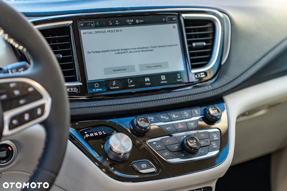 Chrysler Pacifica - 5