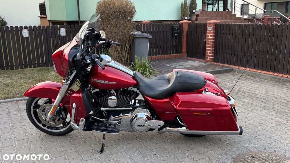 Harley-Davidson Touring Street Glide - 5