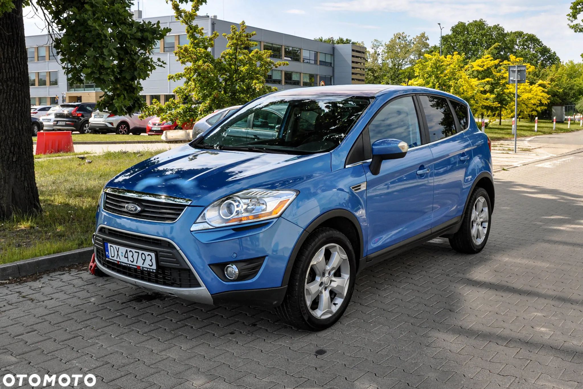 Ford Kuga - 1