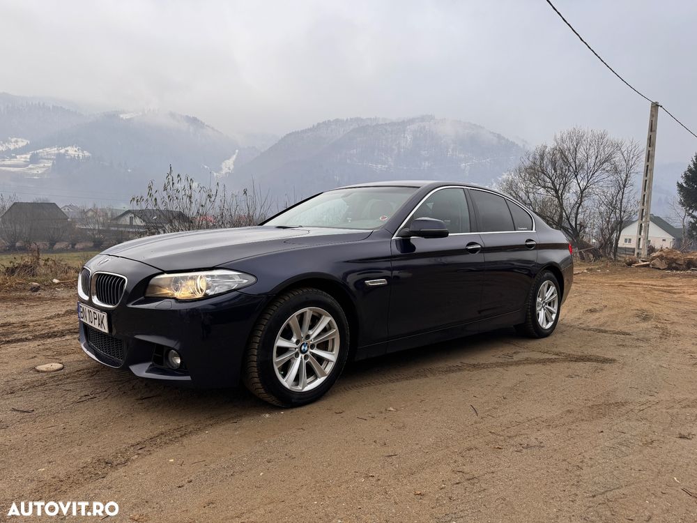 BMW Seria 5 525d xDrive Touring Sport-Aut. - 2