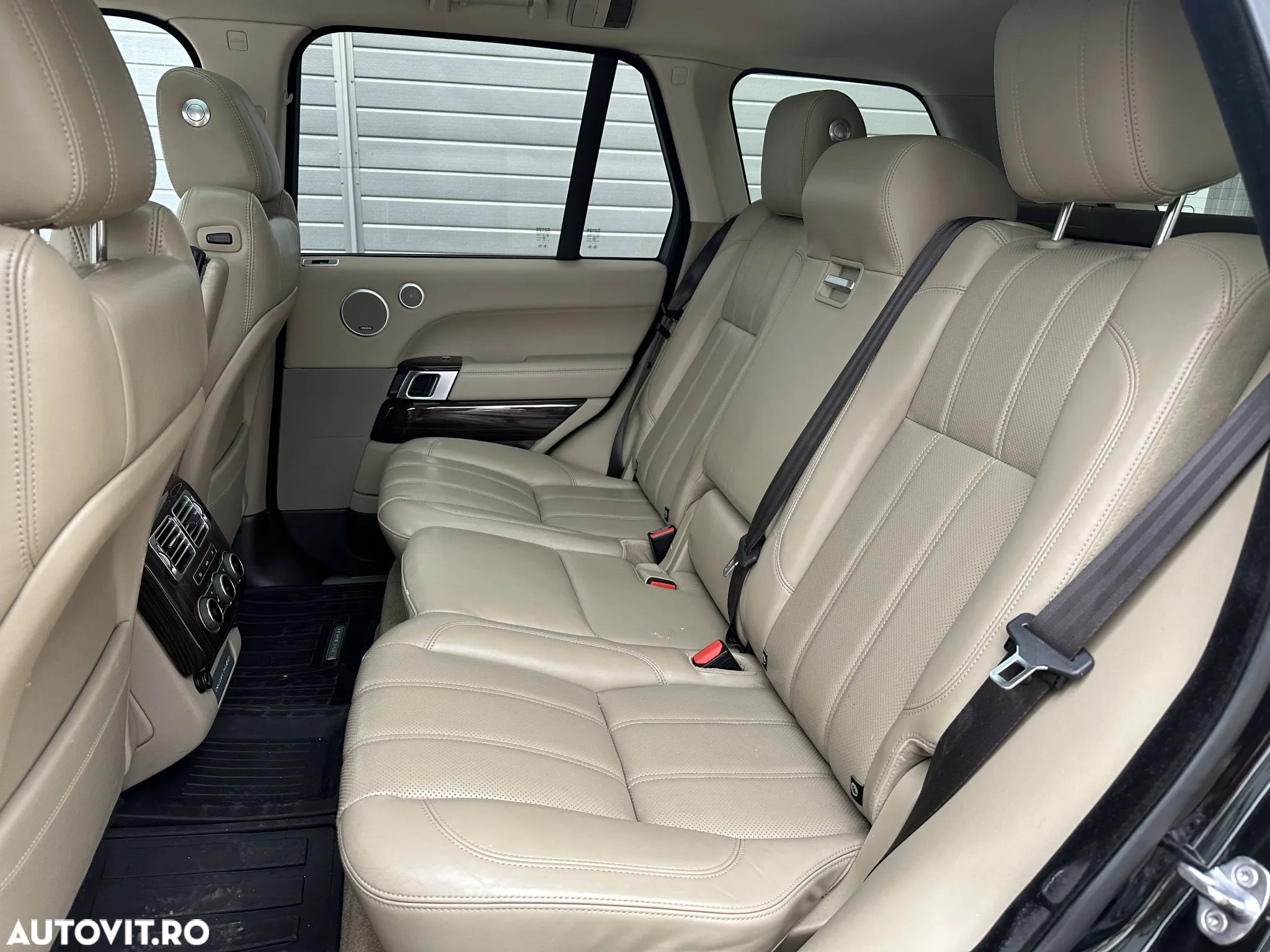 Land Rover Range Rover 3.0 I SDV6 HEV Vogue SE - 13