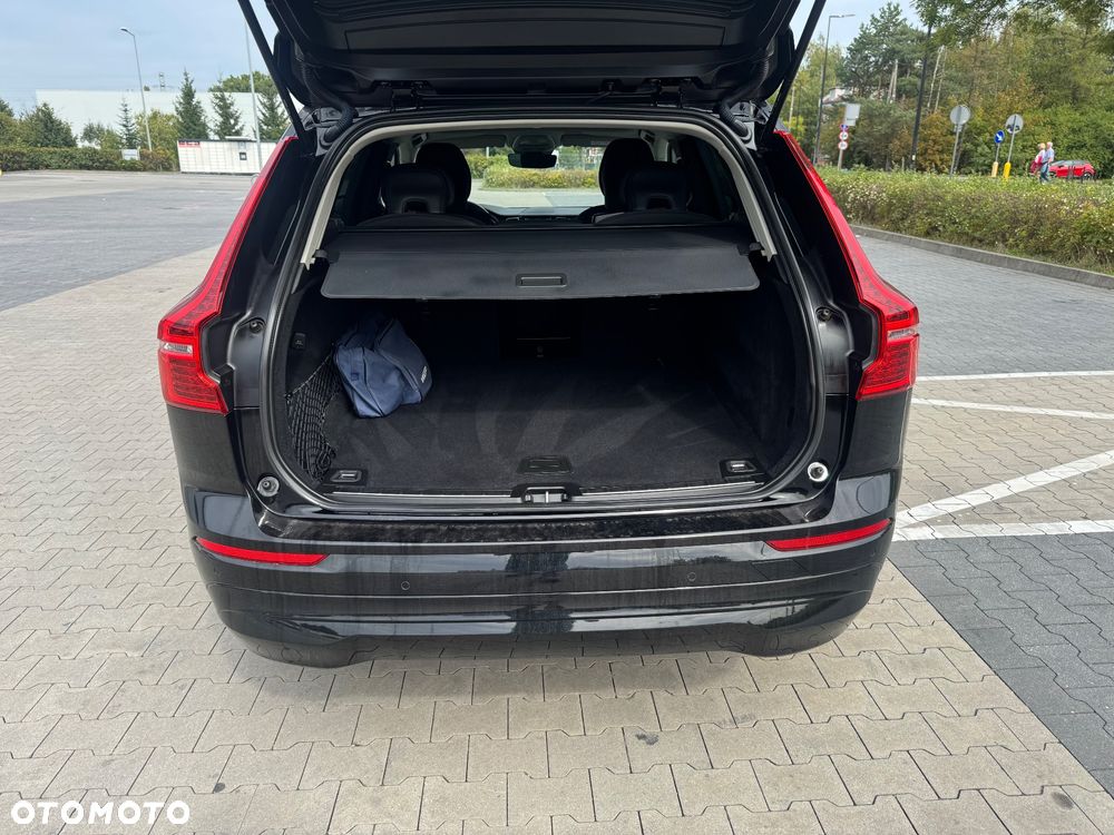 Volvo XC 60 B4 B Essential - 20