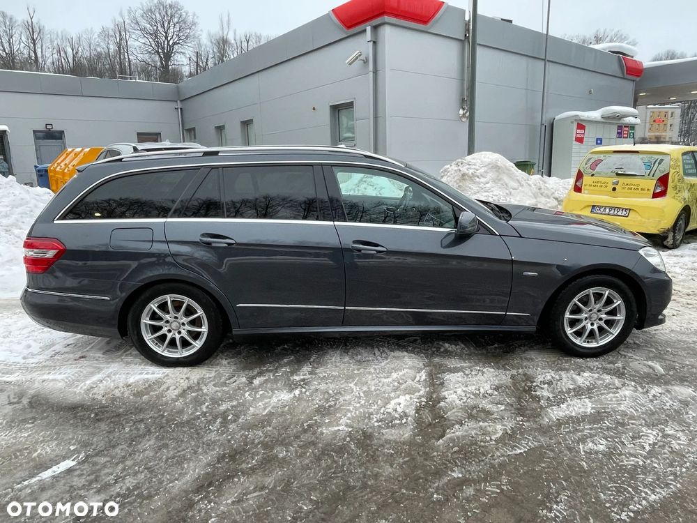 Mercedes-Benz Klasa E 200 CGI BlueEFFICIENCY Automatik Avantgarde - 7