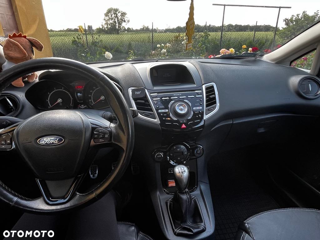 Ford Fiesta - 4