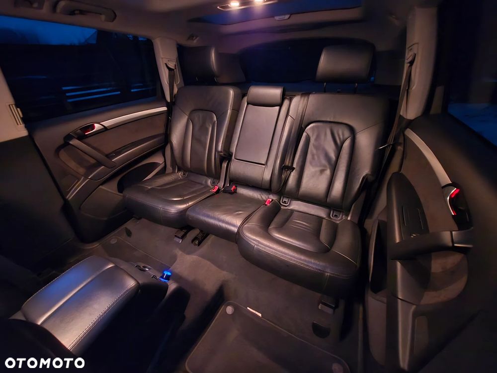 Audi Q7 3.0 TDI DPF clean diesel Quattro Tiptronic - 11