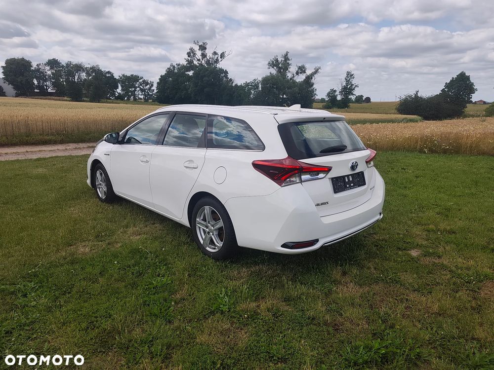 Toyota Auris - 3