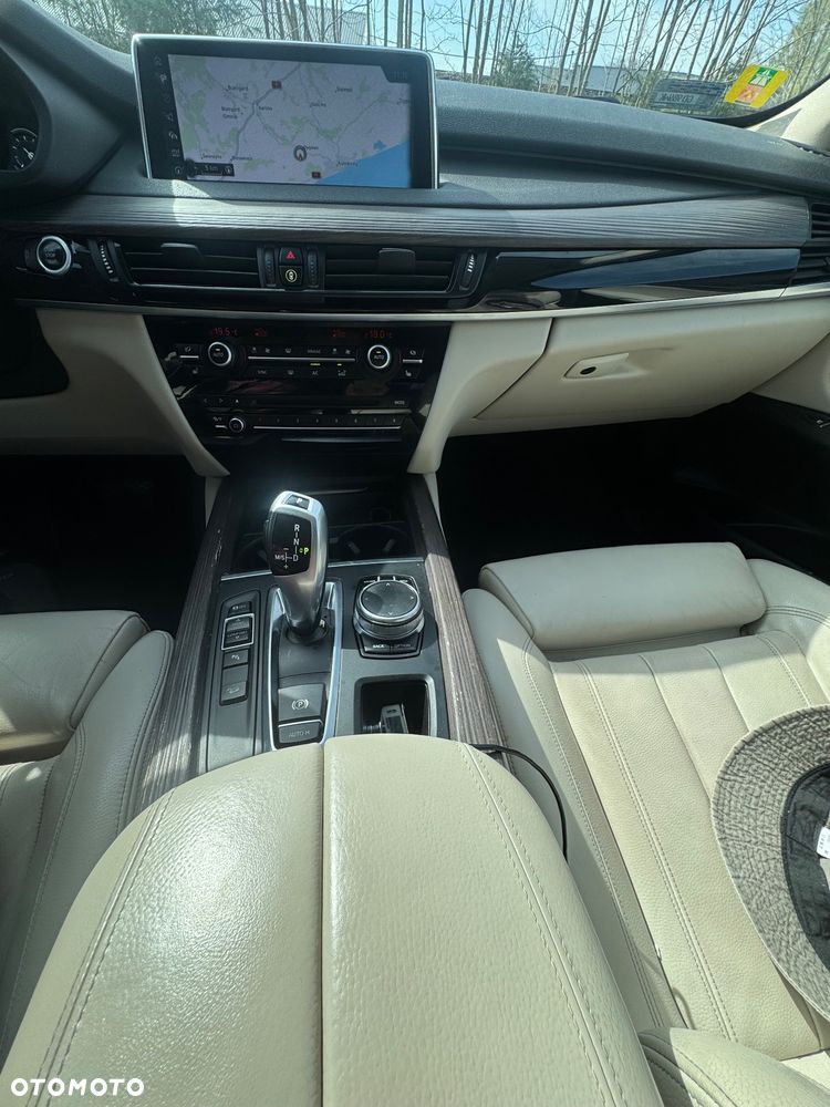 BMW X5 xDrive40d - 5