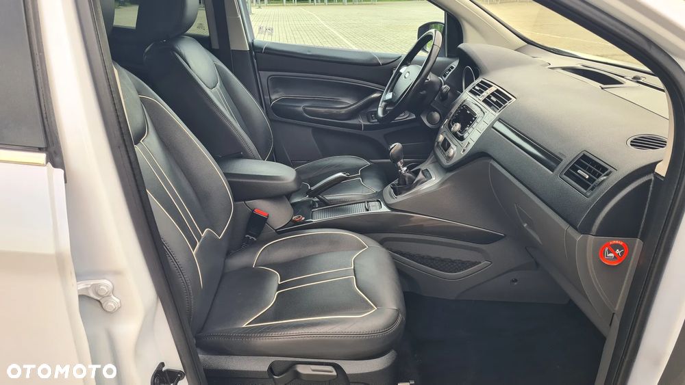 Ford Kuga 2.0 TDCi Titanium - 17