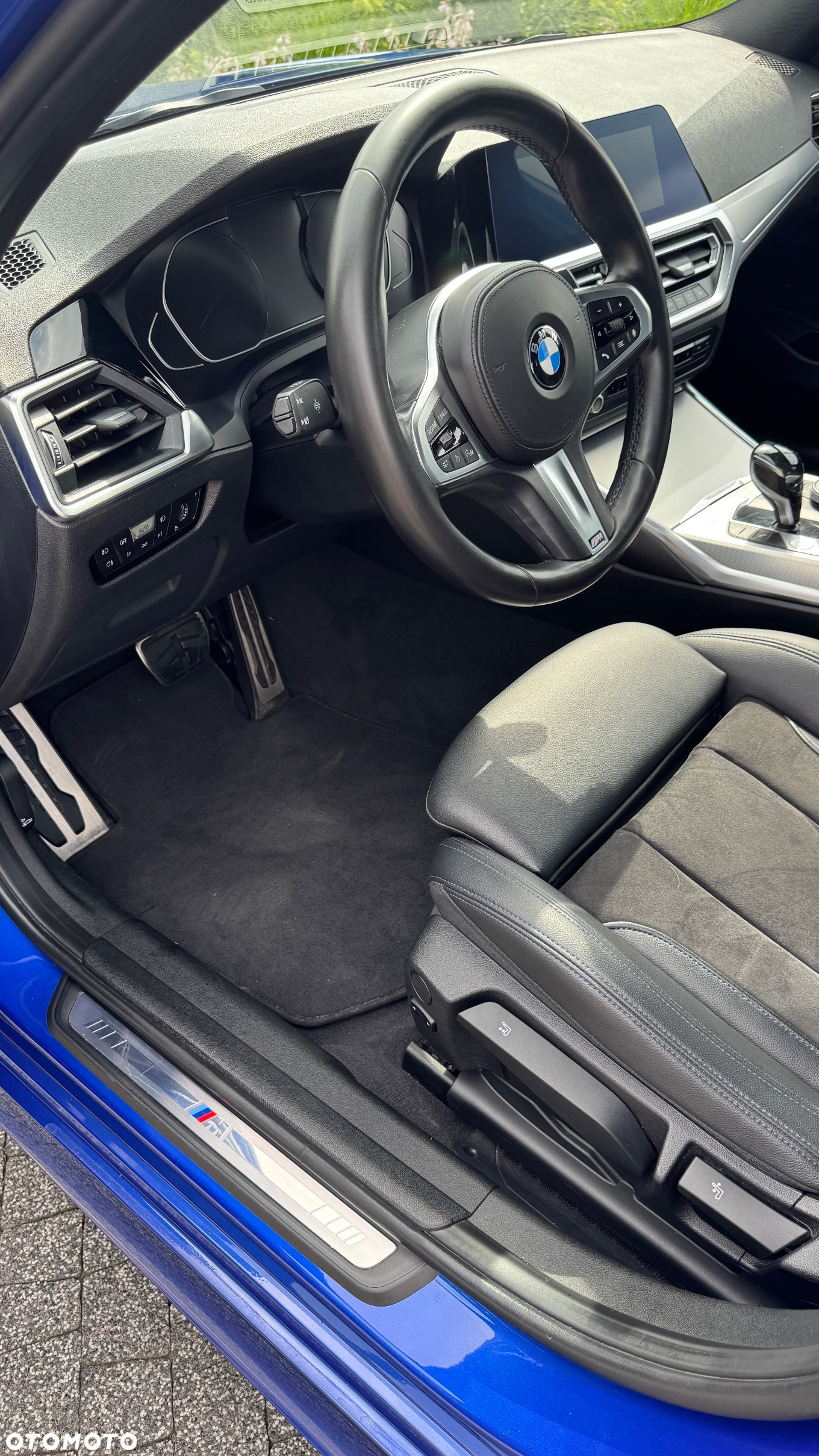 BMW Seria 3 318d M Sport - 29