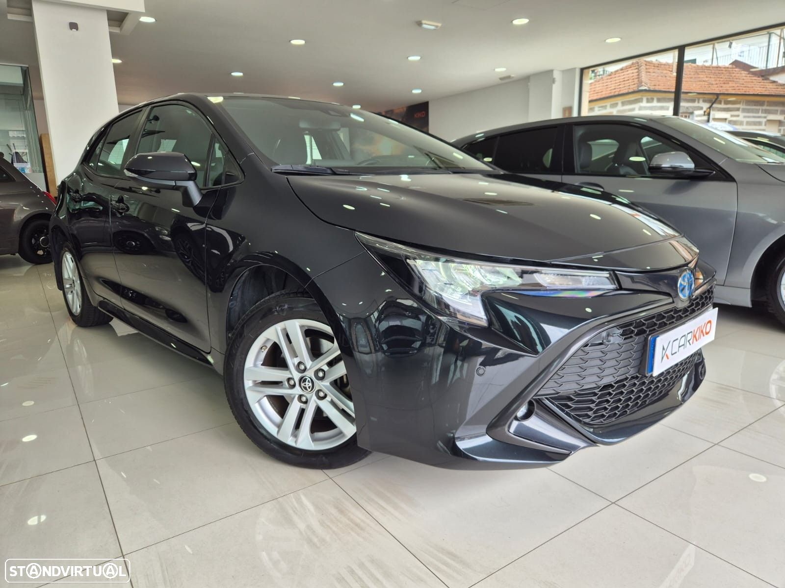 Toyota Corolla 1.8 Hybrid Comfort Plus - 1