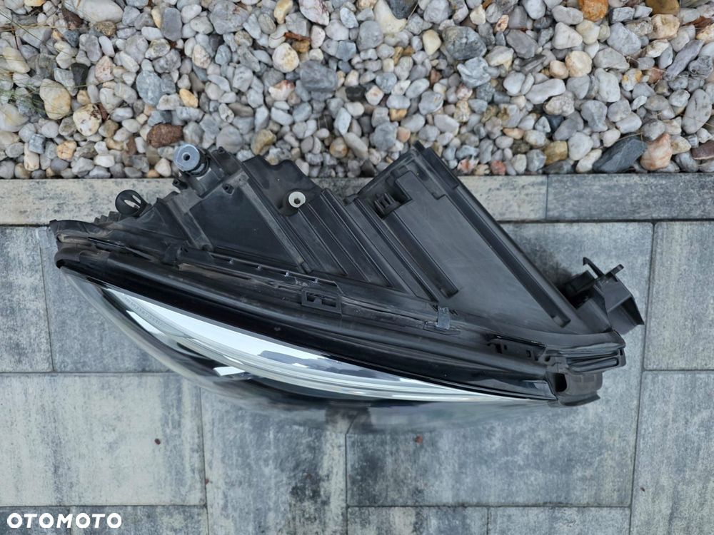 mercedes gle w166 166 lampa prawa przód full led inteligent ils a1669067602 - 9