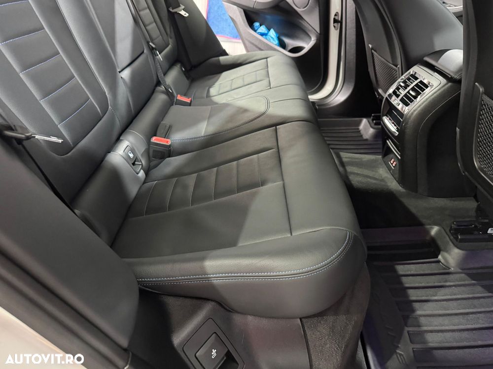 BMW X4 M M40i - 12