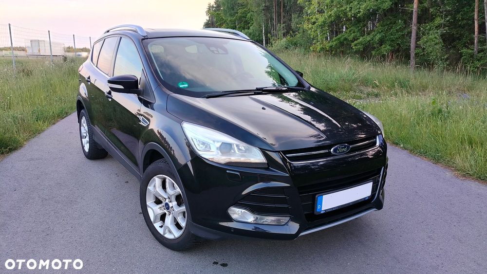 Ford Kuga 2.0 TDCi 4x4 Titanium - 2