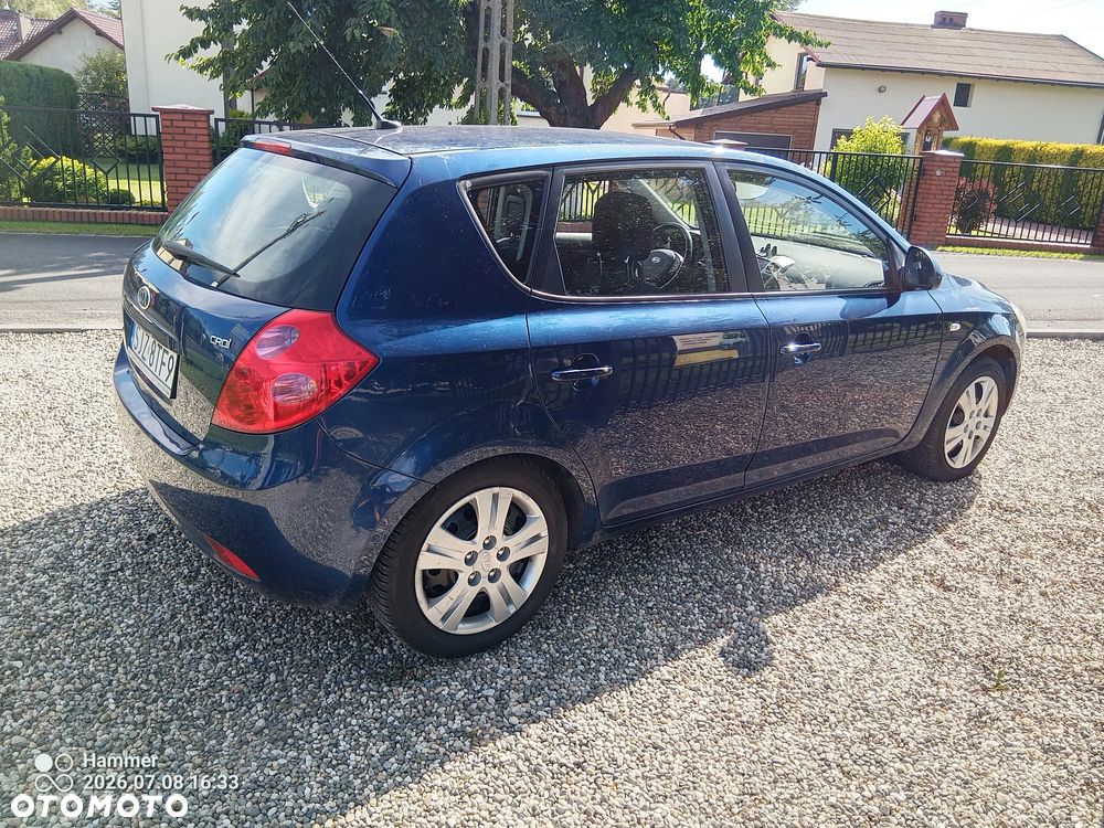 Kia Ceed 1.6 CRDi LX - 5