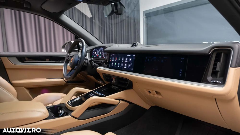 Porsche Cayenne E-Hybrid - 5