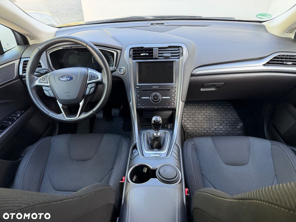 Ford Mondeo 1.5 EcoBoost Titanium - 11