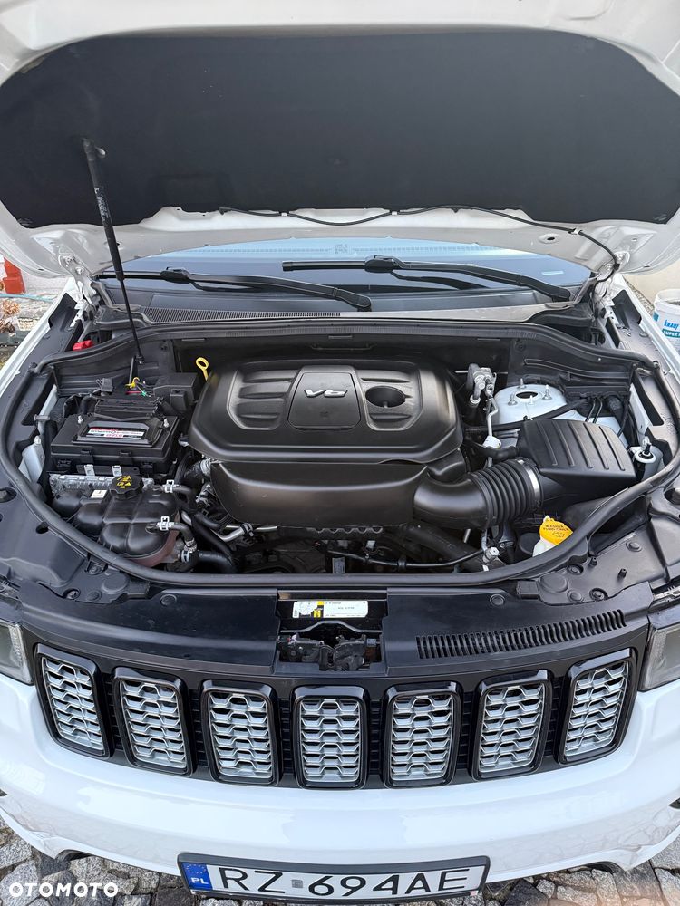 Jeep Grand Cherokee - 6