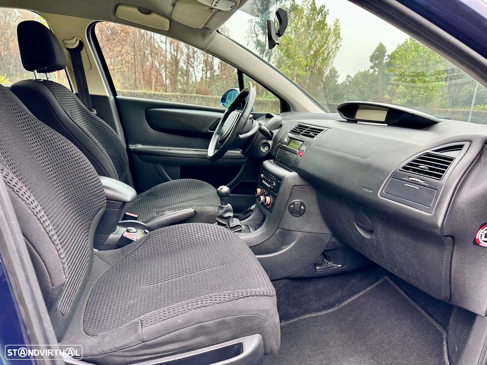 Citroën C4 1.4 16V SX - 27