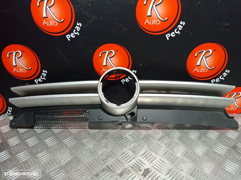 Simbolo Grelha Parach F Volkswagen Golf Iv Variant (1J5) - 1