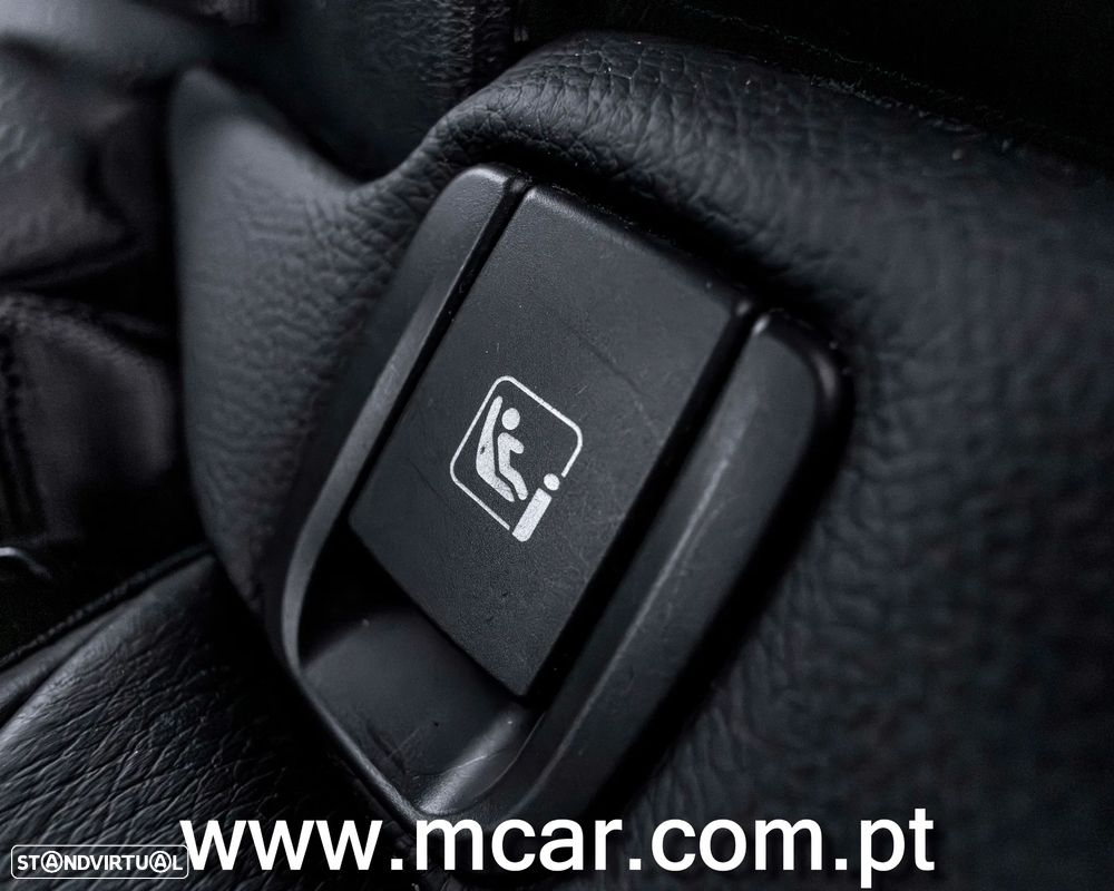 BMW X1 18 d sDrive Pack M - 24