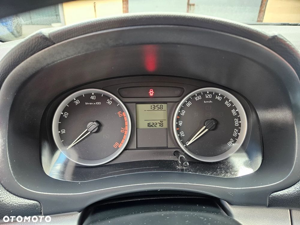 Skoda Roomster 1.6 16V - 16
