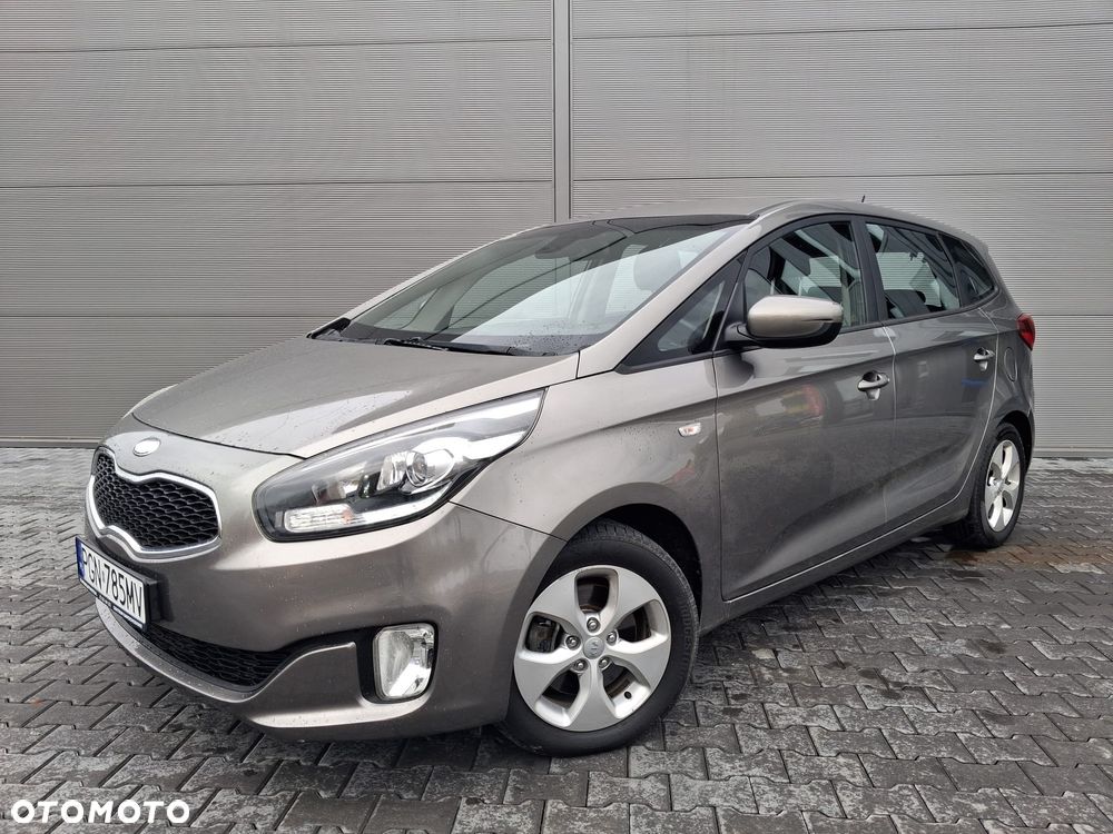 Kia Carens 1.7 CRDi M 7os EU6 - 1