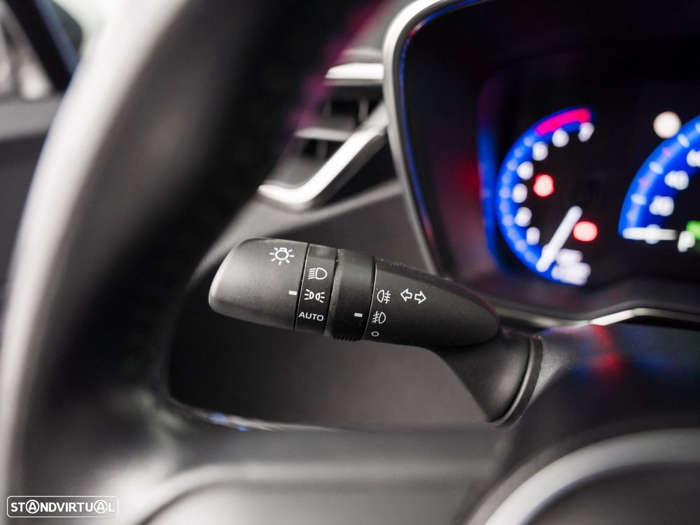 Toyota Corolla 1.8 Hybrid Comfort - 19