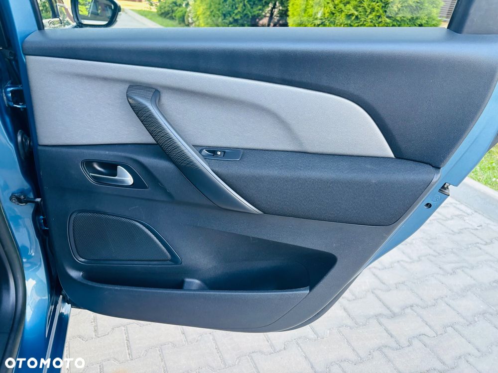 Citroën C4 Picasso e-HDi 115 Intensive - 26