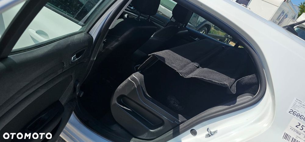 Renault Megane 1.5 dCi Energy Life EU6 - 6