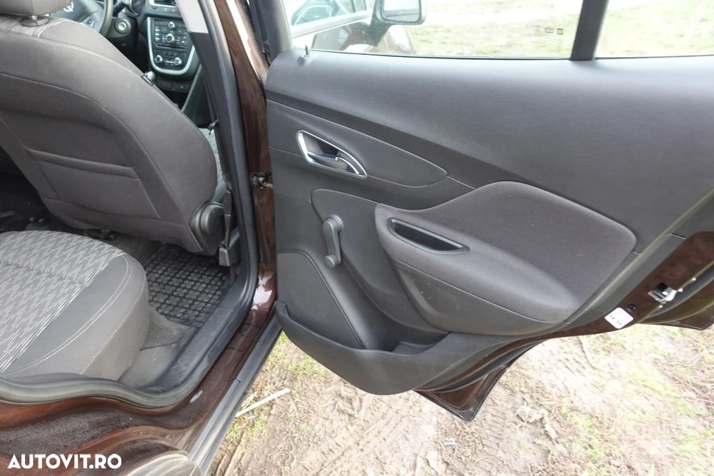 Opel Mokka 1.6 ECOTEC START/STOP Essentia - 16