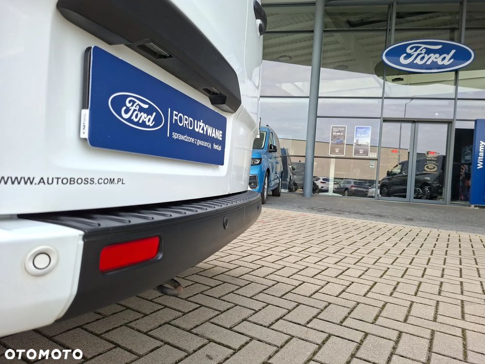 Ford Custom - 36