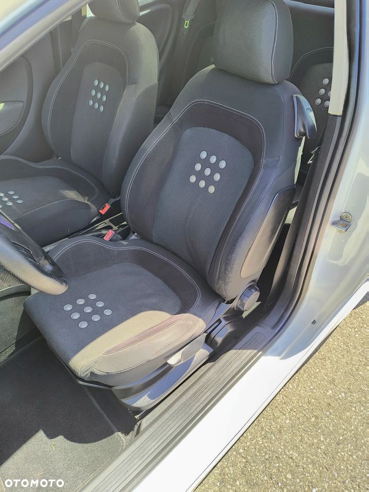 Fiat Grande Punto 1.4 T-Jet 16V Sport - 26