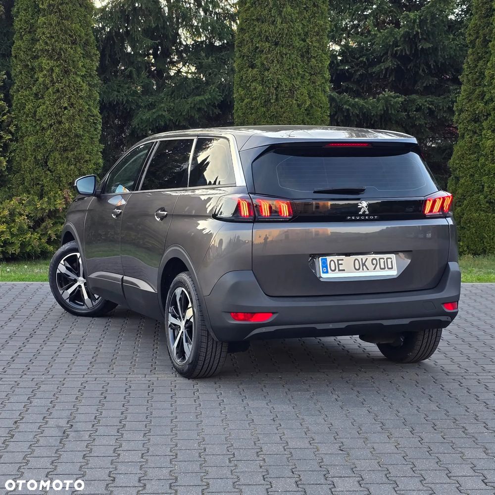 Peugeot 5008 PureTech 130 EAT8 Stop & Start Roadtrip - 11
