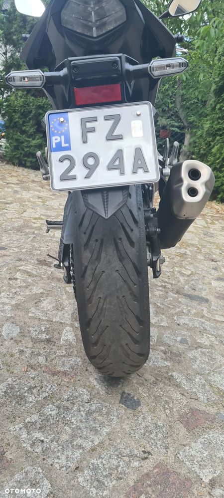 Honda CB - 11