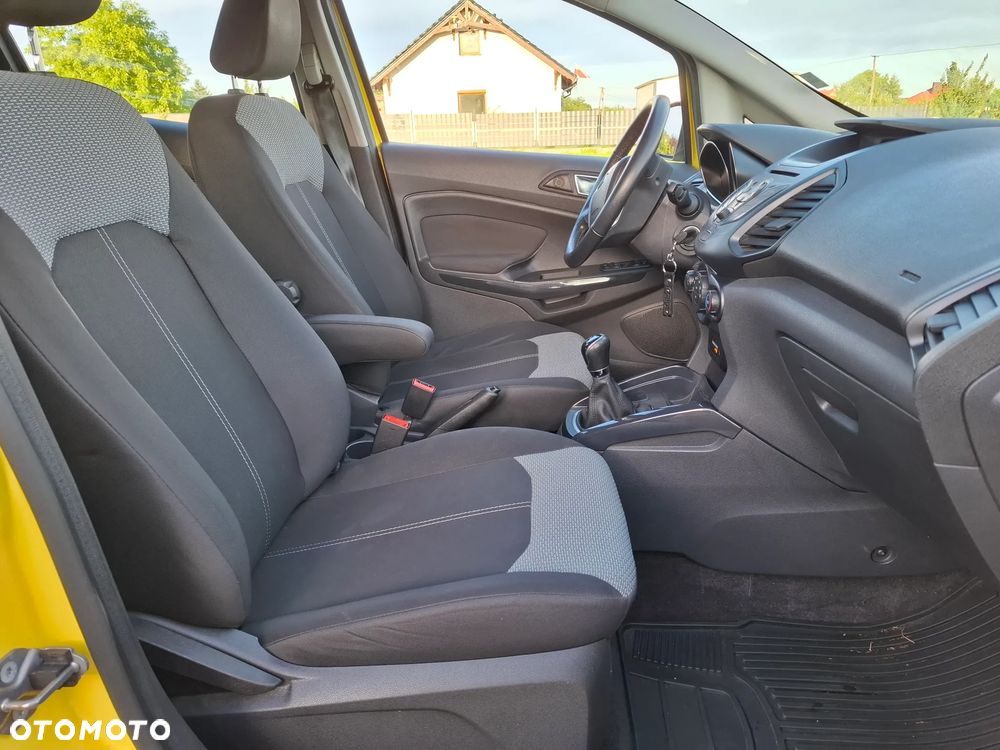 Ford EcoSport - 13