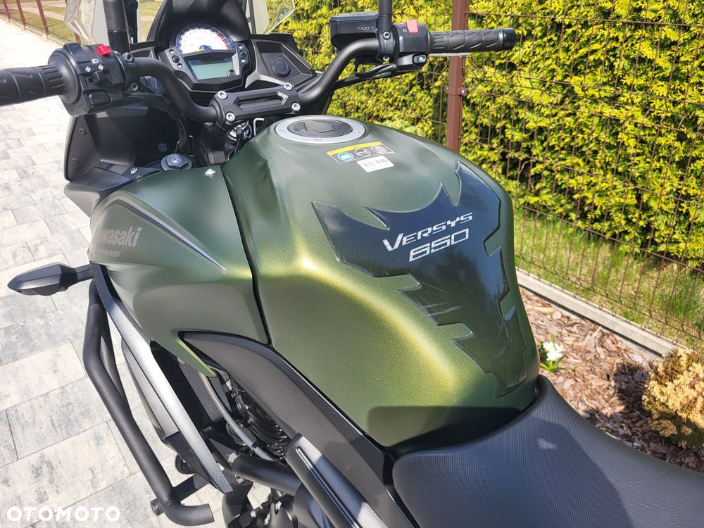 Kawasaki Versys 650 - 10