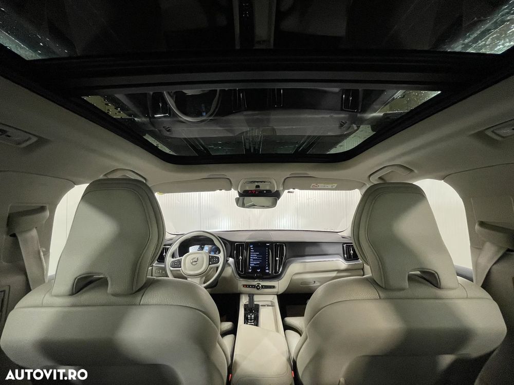 Volvo XC 60 T6 AWD Recharge Geartronic Inscription Expression - 8