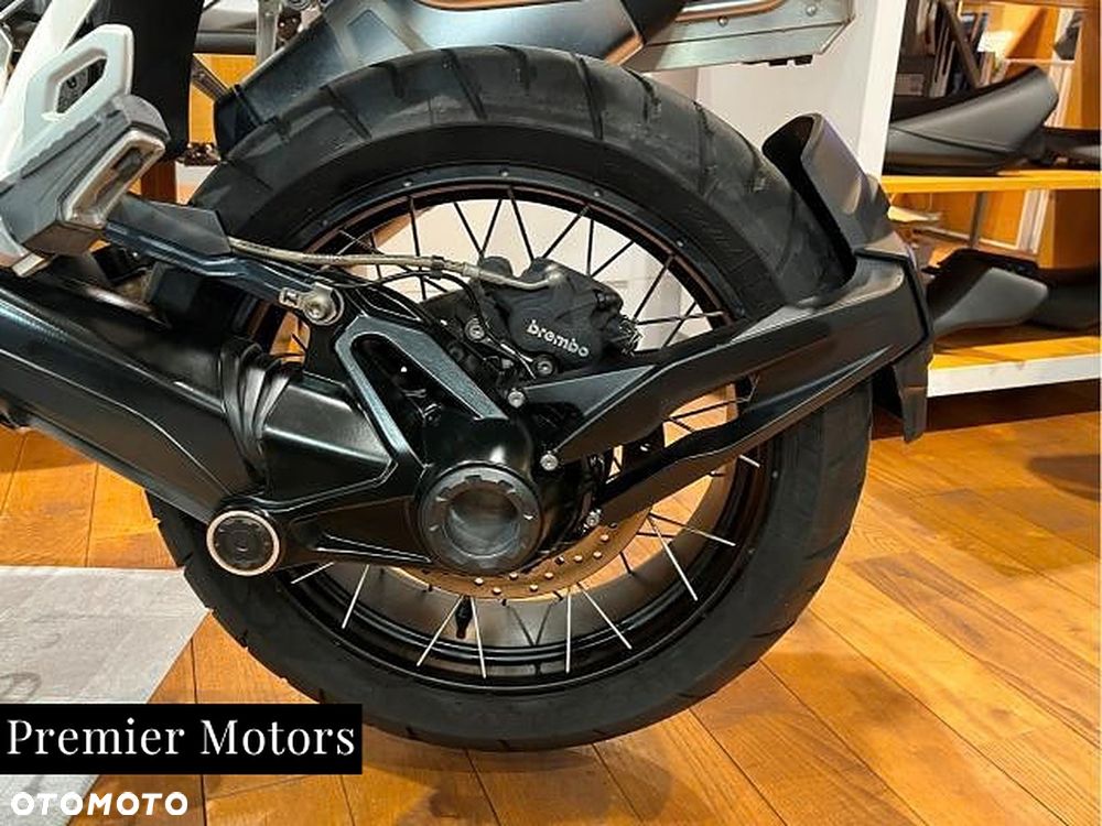 BMW Adventure - 17