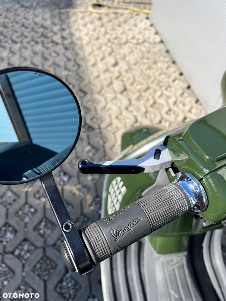 Vespa Grantourismo - 12
