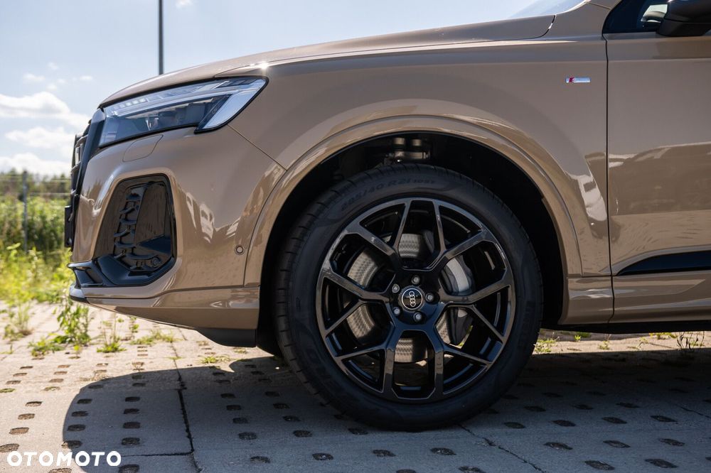 Audi Q7 - 6