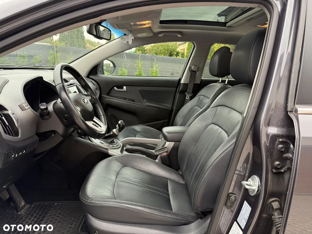 Kia Sportage 2.0 CRDI 184 4WD Spirit - 11
