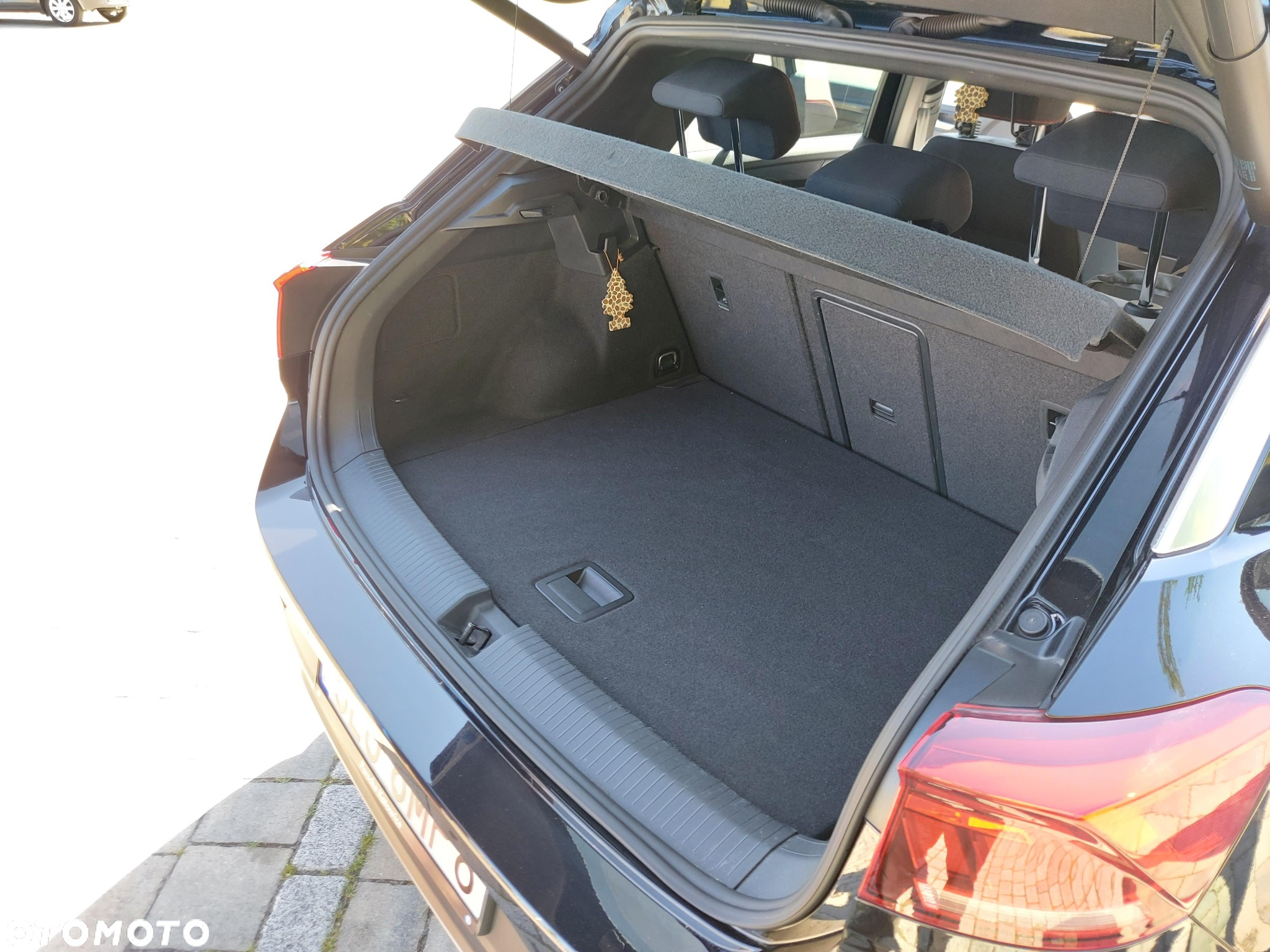 Volkswagen T-Roc 1.5 TSI ACT Premium - 16