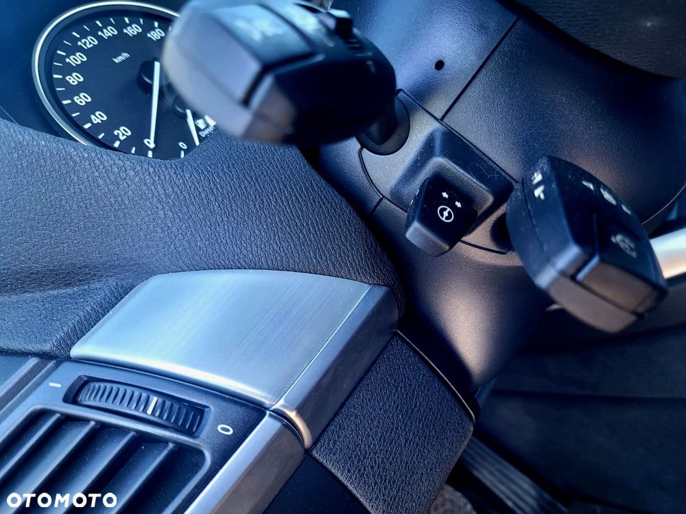 BMW X5 xDrive40d - 31