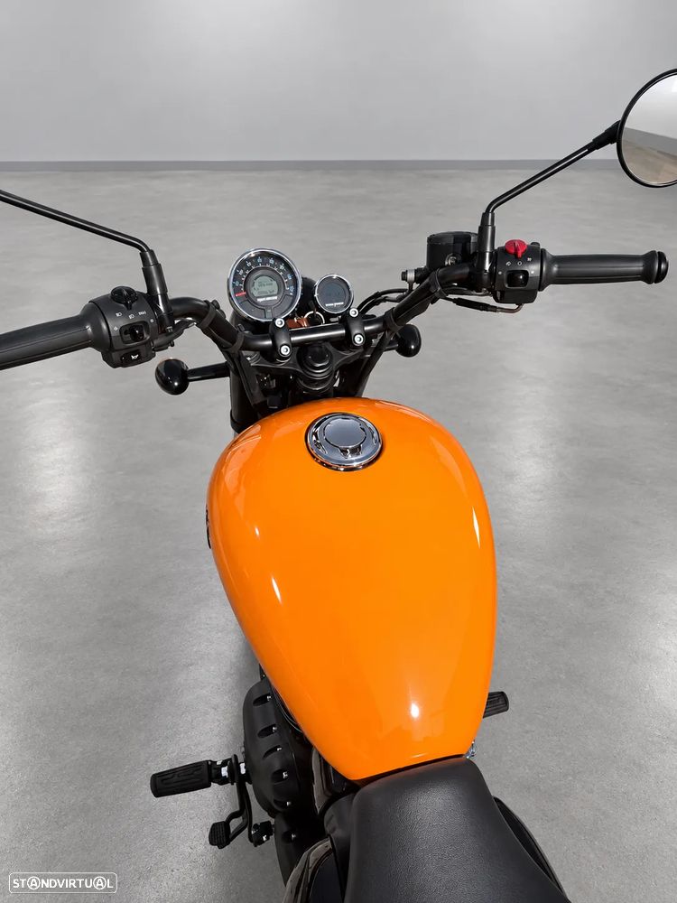 Royal Enfield Meteor 350 - 9