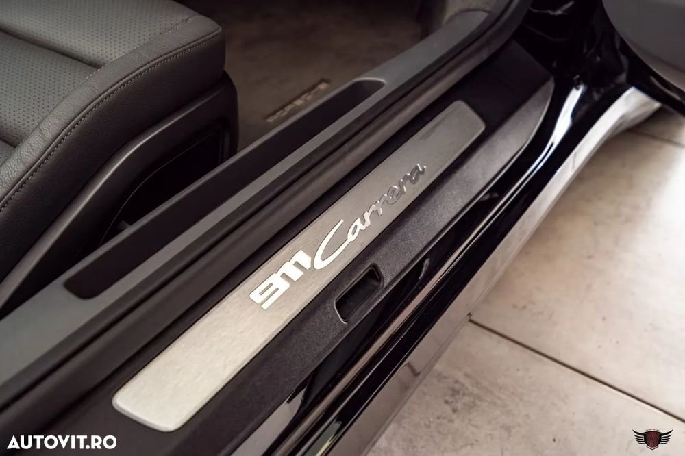 Porsche 911 Carrera PDK - 22