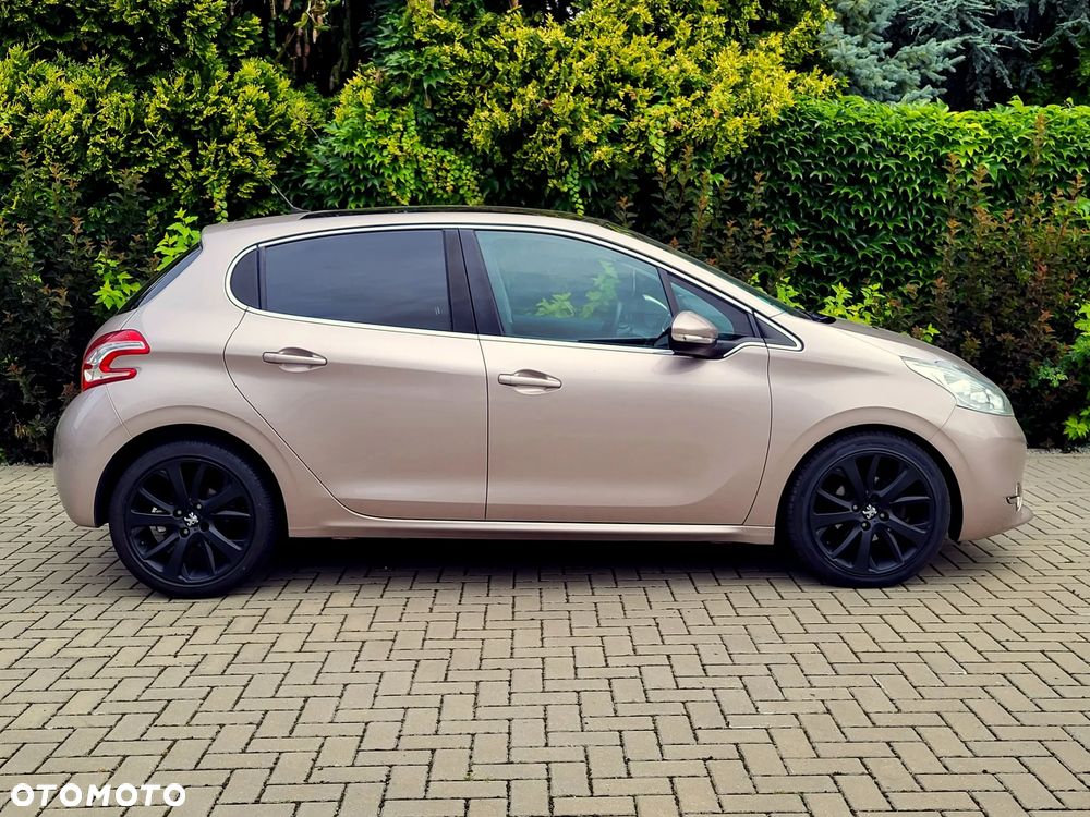 Peugeot 208 e-HDi FAP 92 Stop&Start Allure - 2