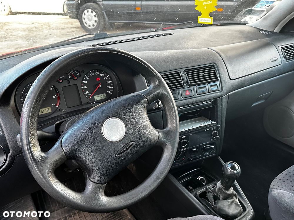 Volkswagen Golf 1998