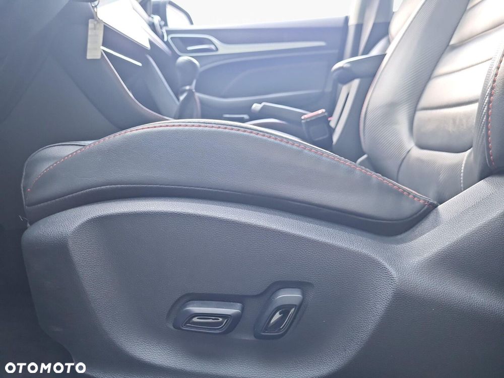 MG ZS 1.5 VTi-Tech Exclusive - 11